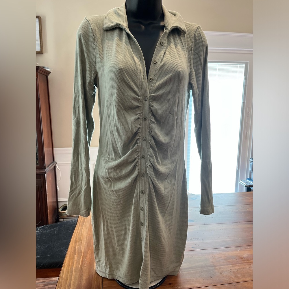 Abercrombie & Fitch dress